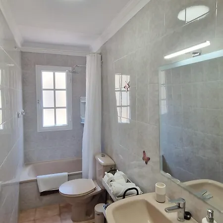 Chc - Canarina Apartament *